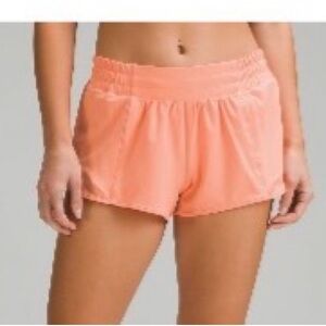 lululemon size 4 Low Rise Hotty Hot Lined 2.5 Shorts in Sunny Coral